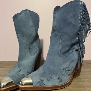 Cowboys boots Blue with silver details